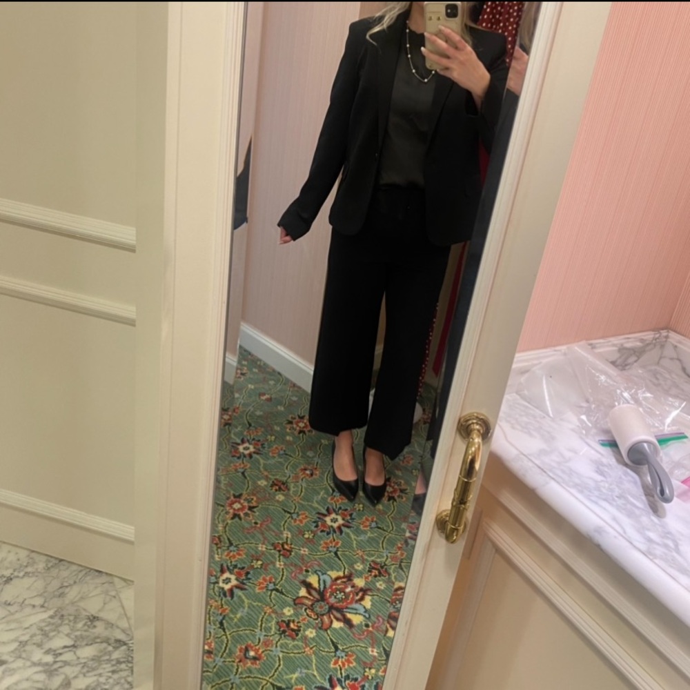 Worn once perfect condition Vince suite and Cole Han shoes